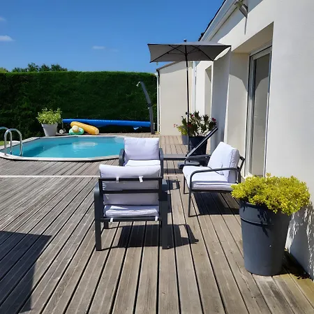 Semesterbostad Maison Campagne Avec Piscine Et La Salvetat-Belmontet
